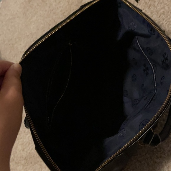 Tory Burch Pebbled Leather Carter Small Satchel - Picture 8 of 8